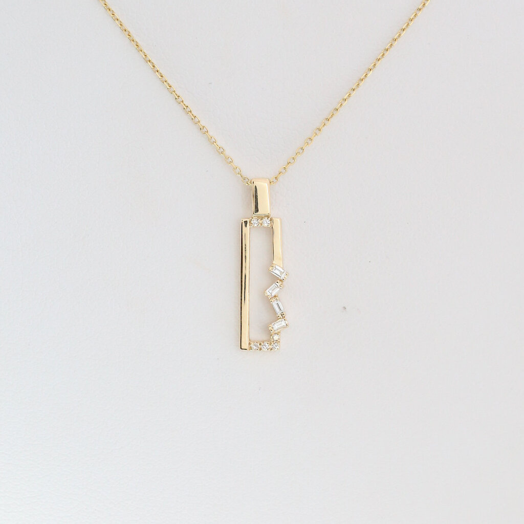 American Jewelry 14k Yellow Gold .08ctw Diamond Baguette Accent Rectangle Necklace