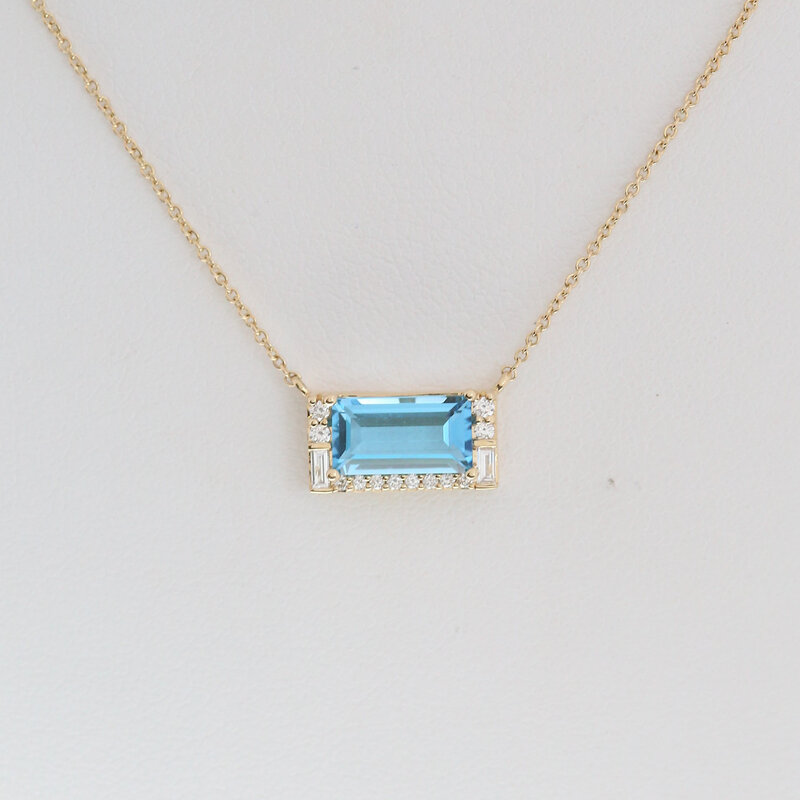 American Jewelry 14k Yellow Gold 1.94ct Blue Topaz .14ctw DIamond Accent East to West Emerald Cut Necklace