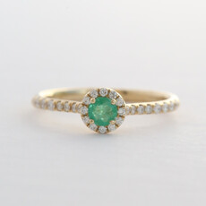 American Jewelry 14k Yellow Gold .19ctw Diamond & Emerald Halo Ring