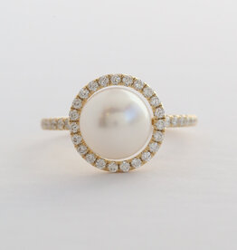 American Jewelry 14k Yellow Gold .37ctw Diamond Akoya Pearl Halo Ring