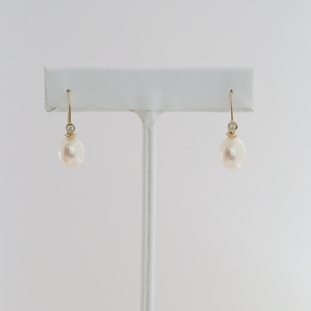 American Jewelry 14k Yellow Gold .10ct Diamond Accent Akoya Pearl Dangle Earrings