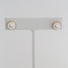 American Jewelry 14k Yellow Gold .34ctw Diamond Akoya Pearl Halo Stud Earrings