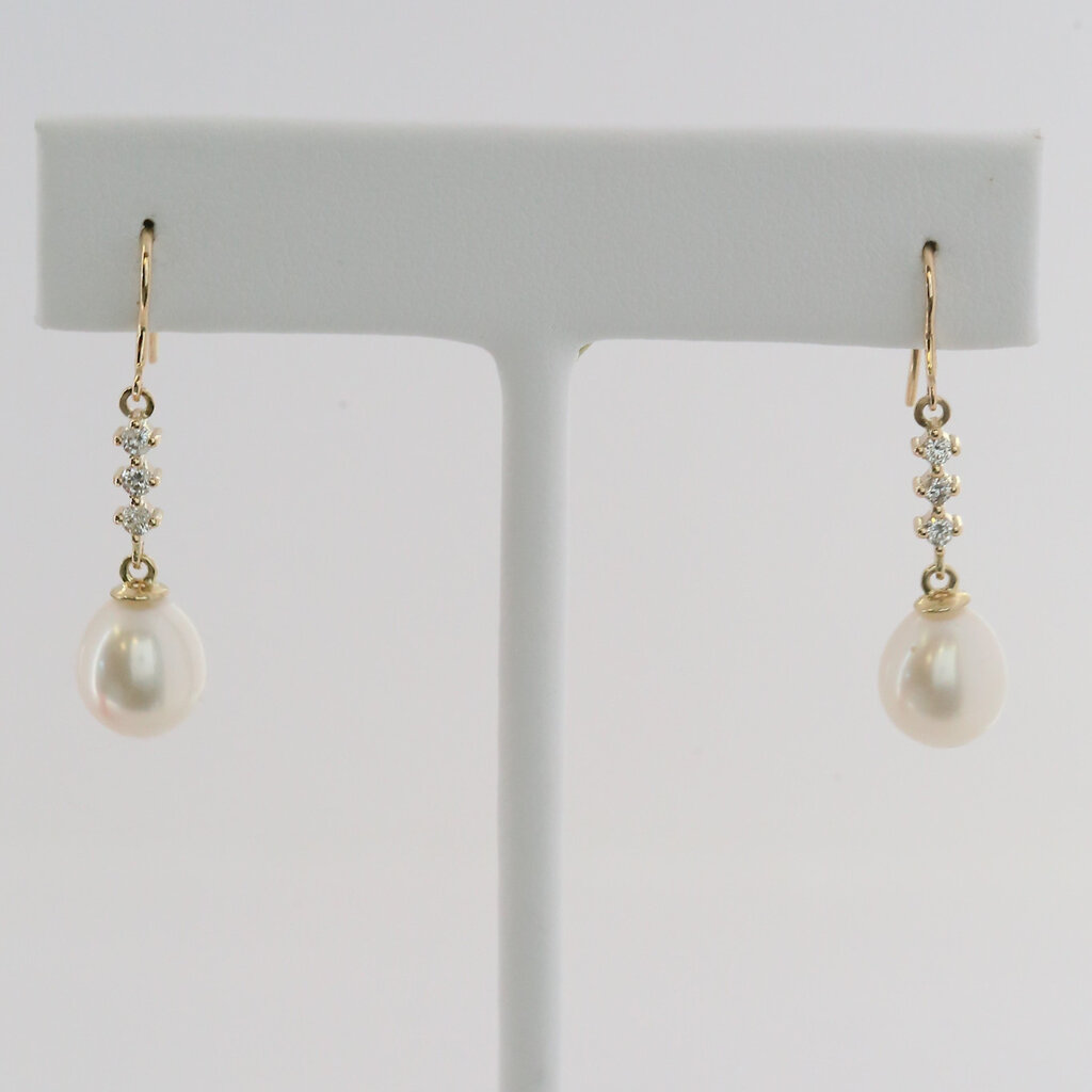 American Jewelry 14k Yellow Gold .21ctw Diamond Akoya Pearl Dangle Earrings
