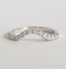 American Jewelry 14k White Gold .44ctw Diamond Curved Contour Wedding Band