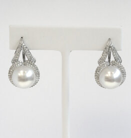 American Jewelry 14k White Gold Approx. 1.10ctw Diamond & Akoya Pearl Dangle Earrings