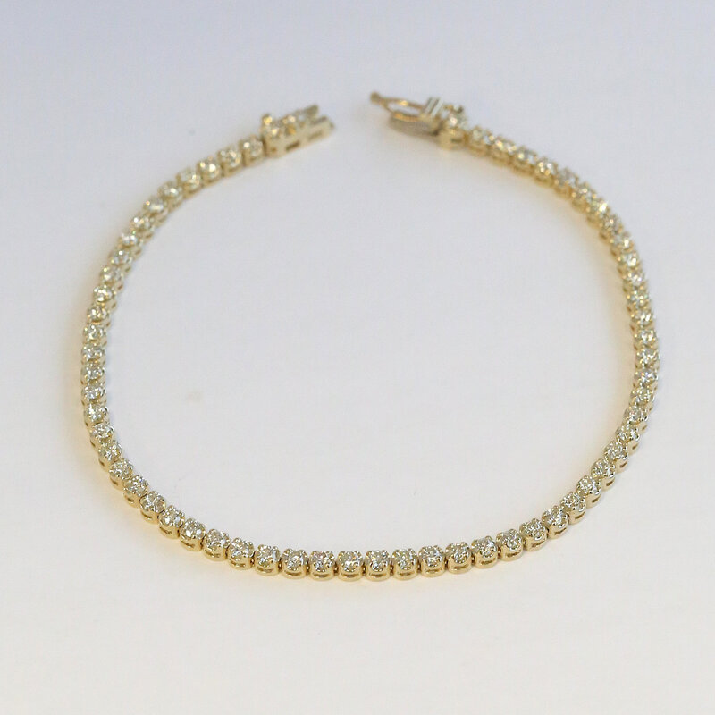 American Jewelry 14k Yellow Gold 1.82ctw Diamond Tennis Bracelet (7")