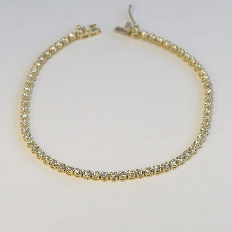 American Jewelry 14k Yellow Gold 1.80ctw Diamond Tennis Bracelet (7")