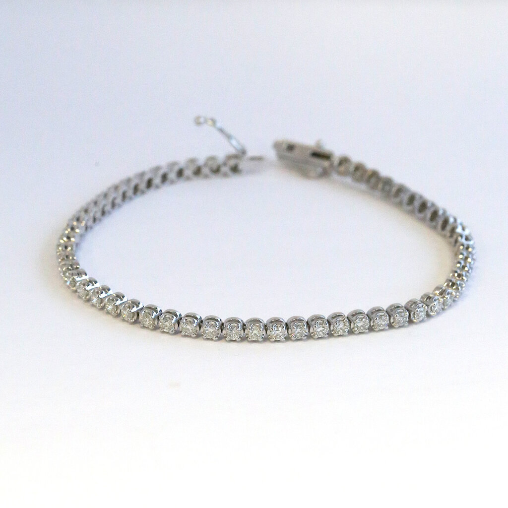 American Jewelry 14k White Gold 2.25ctw Diamond Tennis Bracelet (7")