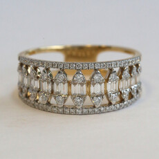 American Jewelry 14k Yellow Gold .64ctw Diamond Baguette & Round Band Ring
