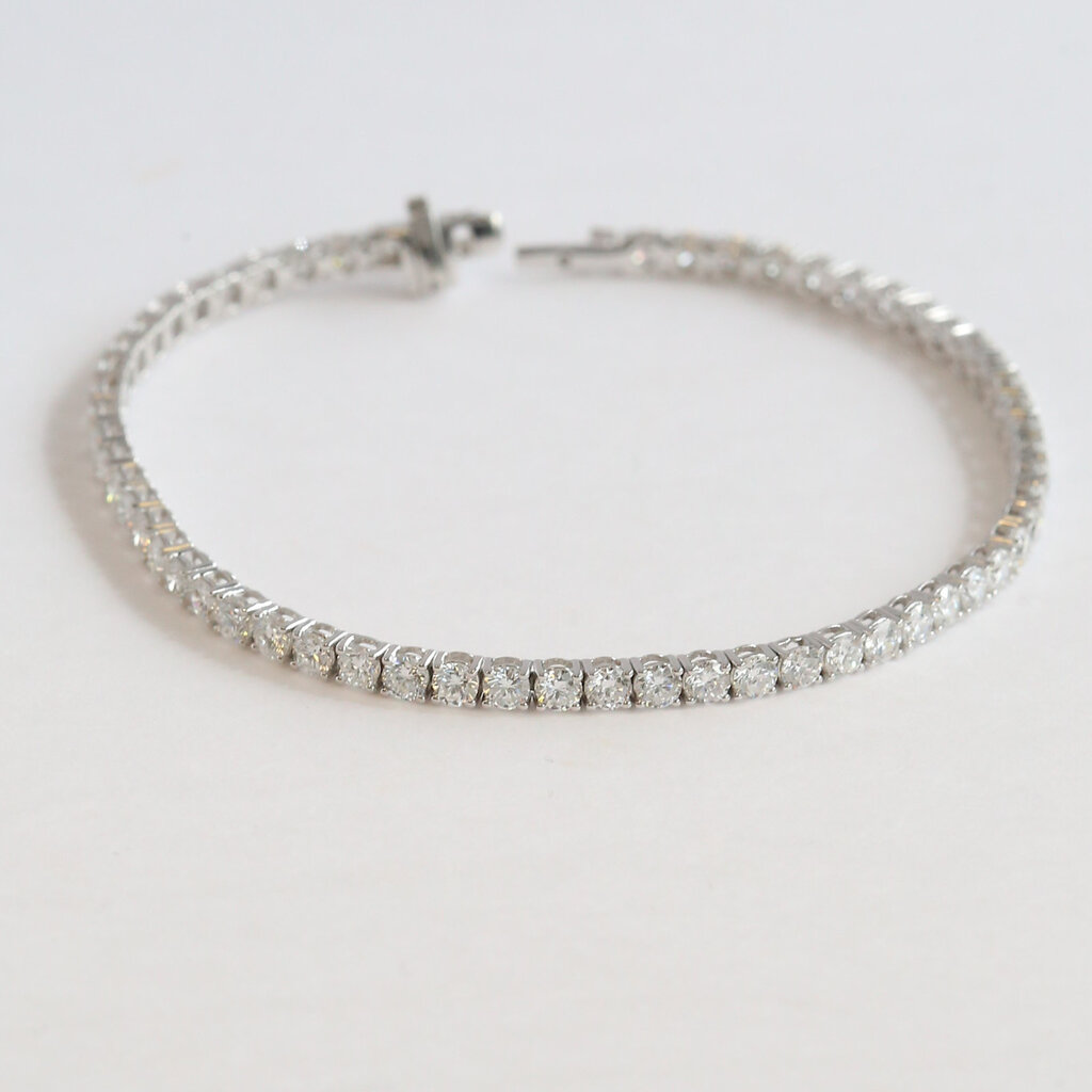 American Jewelry 14k White Gold 5ctw Lab Grown Diamond Tennis Bracelet (8")