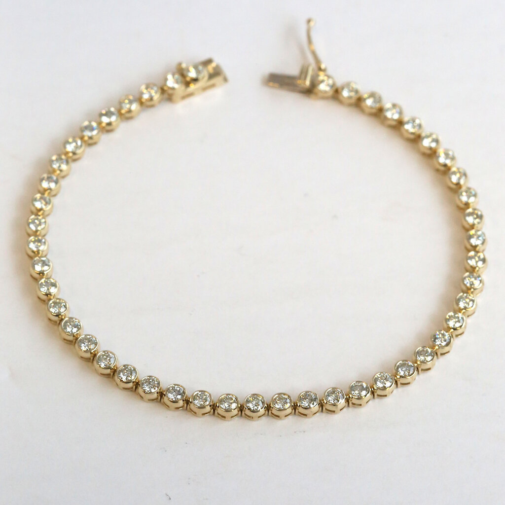American Jewelry 14k Yellow Gold 2.57ctw Diamond Bezel Tennis Bracelet (7.5")