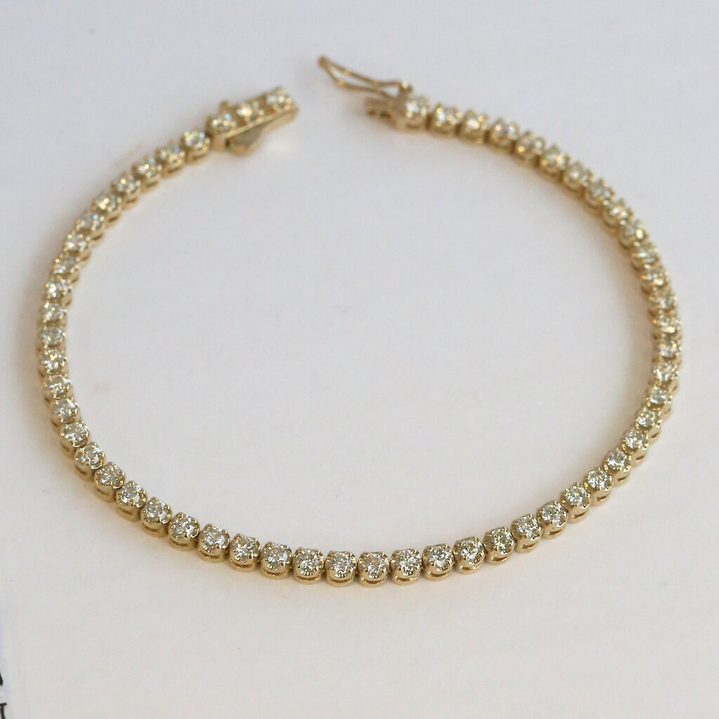 American Jewelry 14k Yellow Gold 2.10ctw Diamond Tennis Bracelet (7.5")