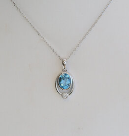 American Jewelry 14k White Gold 1.45ct Blue Topaz .04ct Diamond Oval Bezel Necklace