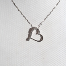 American Jewelry 14k White Gold .25ctw Diamond Heart Necklace