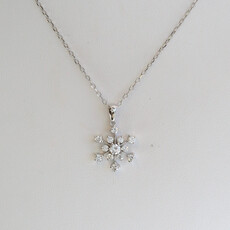 American Jewelry 14k White Gold .32ctw Diamond Snowflake Necklace