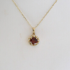 American Jewelry 14k Yellow Gold 1.37ct Garnet .05ctw Diamond Round Halo Necklace