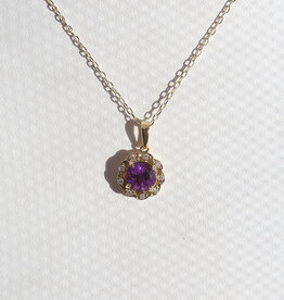American Jewelry 14k Yellow Gold 1.37ct Amethyst .05ctw Diamond Round Halo Necklace