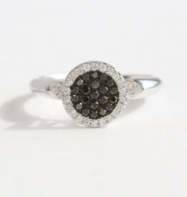American Jewelry 14k White Gold .19ctw Black Diamond .14ctw Diamond Pave Round Ring