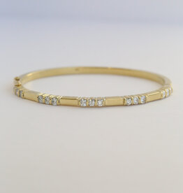 American Jewelry ESTATE 18k Yellow Gold 1ctw Diamond Station Bangle Bracelet