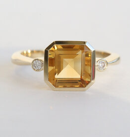 American Jewelry 14k Yellow Gold 3.25ct Citrine .05ctw Diamond Accent Ring