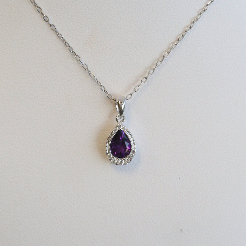 American Jewelry 14k White Gold .69ct Amethyst .08ctw Diamond Pear Milgrain Necklace