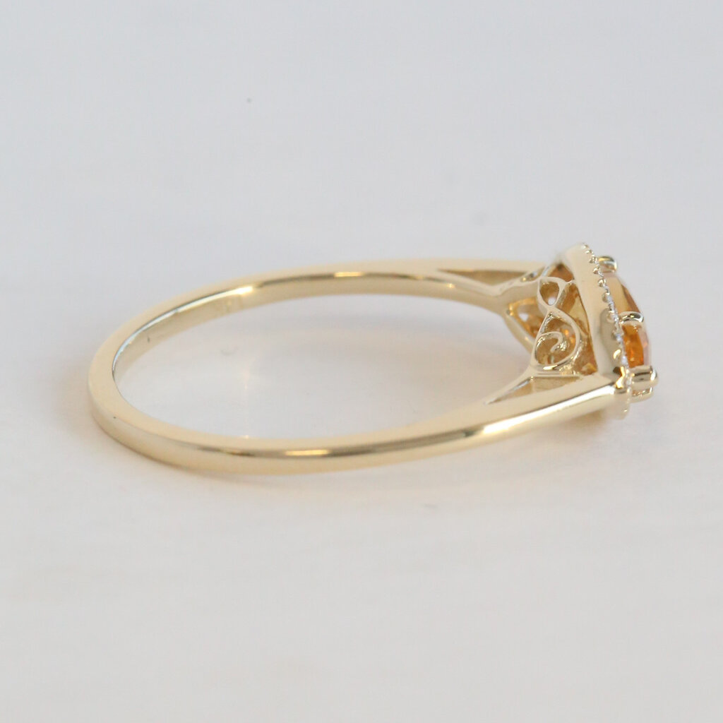 American Jewelry 14k Yellow Gold 1.35ct Citrine .11ctw Diamond Marquise East to West Halo Ring