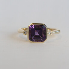 American Jewelry 14k Yellow Gold 3.25ct Amethyst .05ctw Diamond Accent Ring