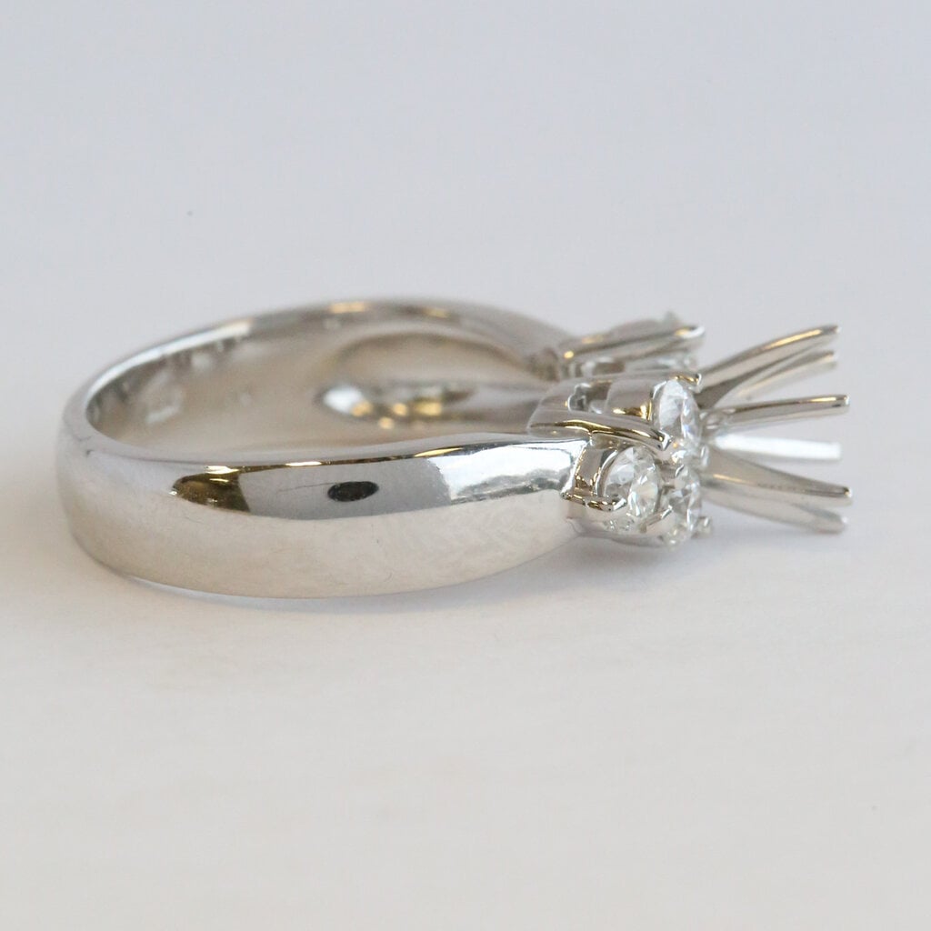 American Jewelry 14k White Gold .78ctw Diamond Accented Tapered Semi Mount Engagement Ring