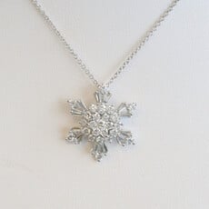 American Jewelry 18k White Gold 1.01ctw Diamond Baguette & Round Snowflake Necklace