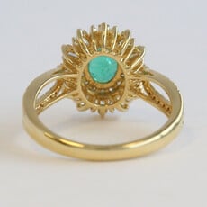 American Jewelry 18k Yellow Gold .53ctw Diamond .58ct Emerald Oval Halo Split Shank Ring