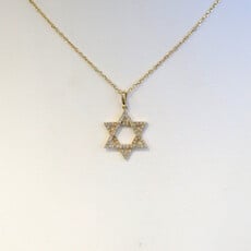 American Jewelry 14k Yellow Gold .14ctw Diamond Star of David Necklace