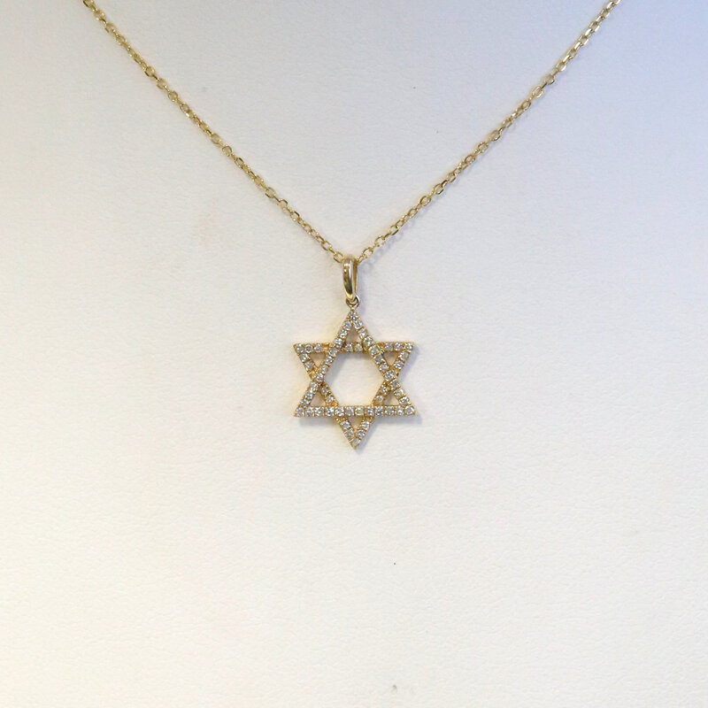 American Jewelry 14k Yellow Gold .14ctw Diamond Star of David Necklace