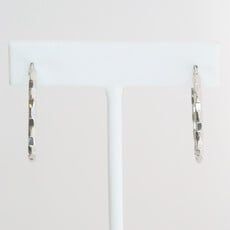 American Jewelry 14k White Gold 30mm Hammered Design Oval Hoop Earrings