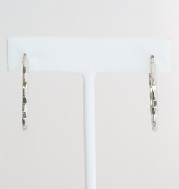 American Jewelry 14k White Gold 30mm Hammered Design Oval Hoop Earrings