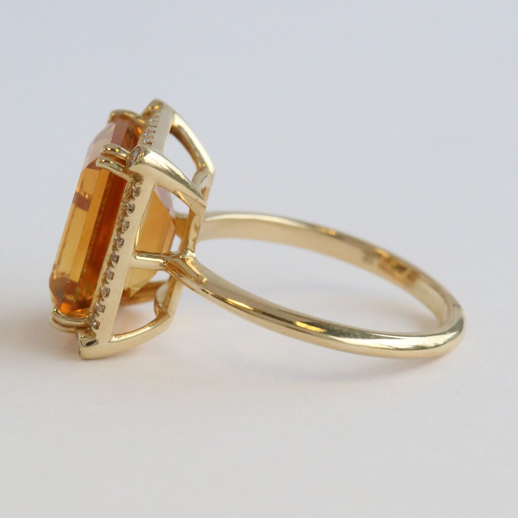 American Jewelry 14k Yellow Gold 6.09ct Citrine .17ctw Diamond Emerald Cut Halo Ring
