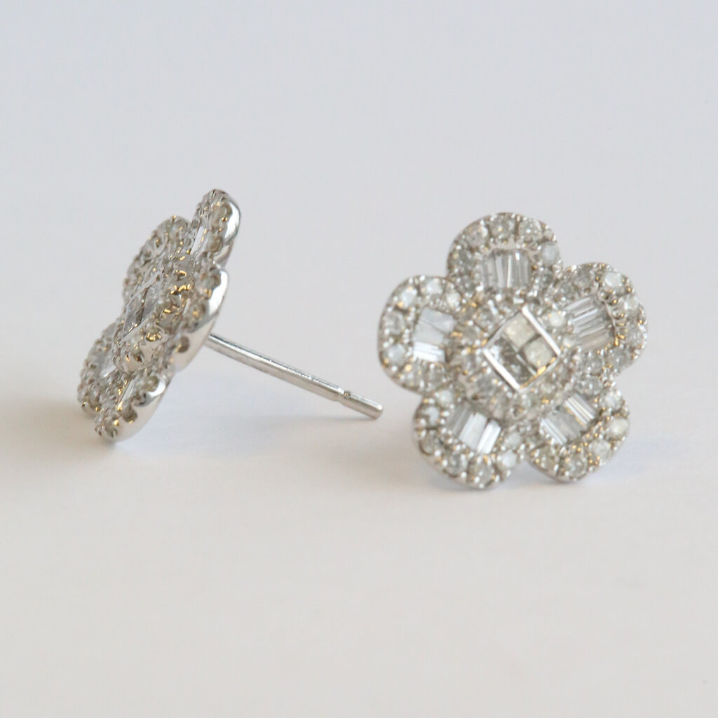 American Jewelry 14k White Gold .88ctw Round & Baguette Diamond Flower Stud Earrings