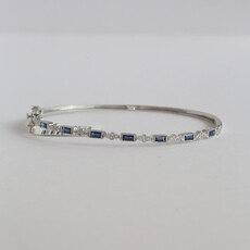 American Jewelry 14k White Gold 1.4ctw Sapphire  .22ctw Diamond Milgrain Bangle Bracelet