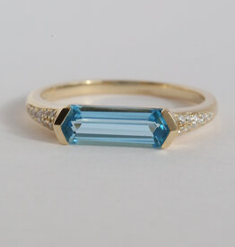 American Jewelry 14k Yellow Gold 1.71ct Blue Topaz .08ctw Diamond Accent Elongated Hexagon Ring