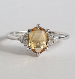 American Jewelry 14k White Gold 1.09ct Citrine .12ctw Diamond Accent Hexagon Ring