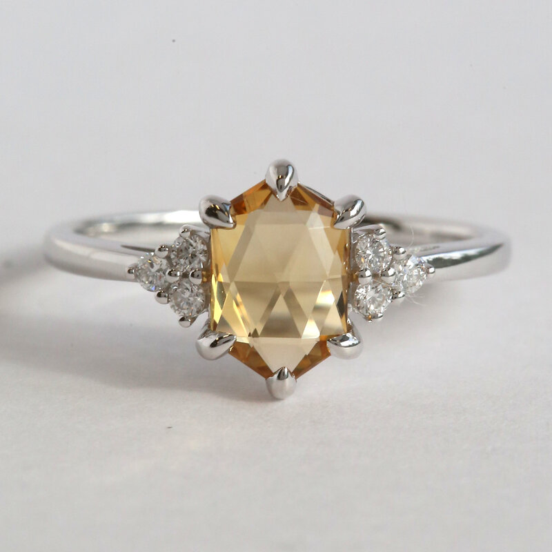 American Jewelry 14k White Gold 1.09ct Citrine .12ctw Diamond Accent Hexagon Ring