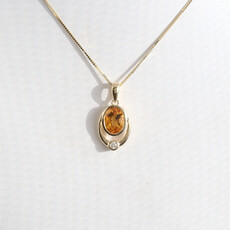 American Jewelry 14k Yellow Gold 1.45ct Citrine .04ct Diamond Accent Bezel Oval Necklace