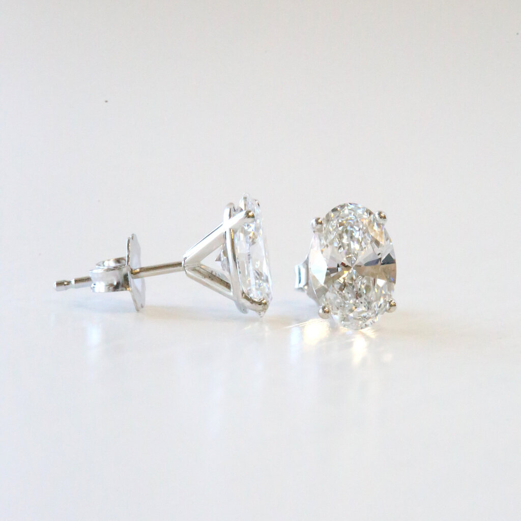 14k White Gold 2.31ctw IGI D/VS1 LG Oval Diamond Martini Set Stud Earrings