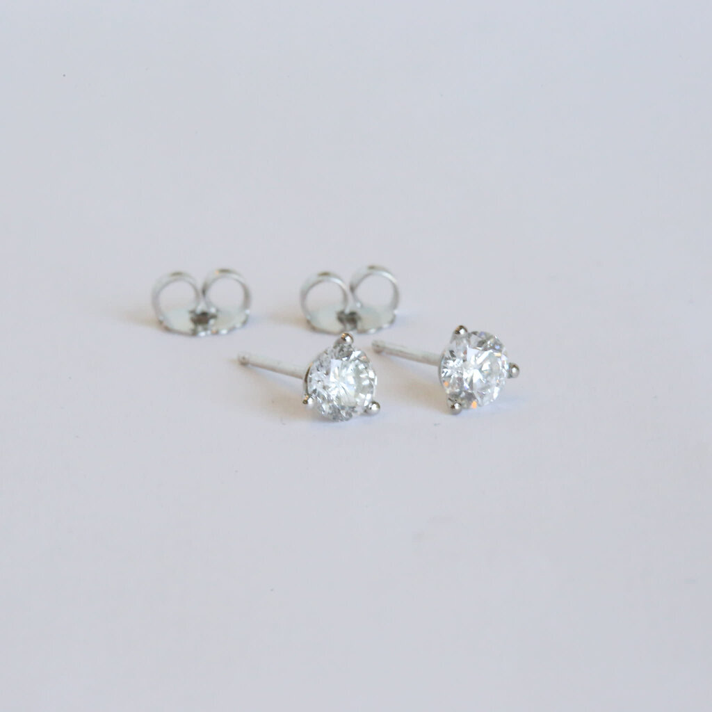 14k White Gold 1.28ctw G-H/SI LG Martini Set Diamond Stud Earrings