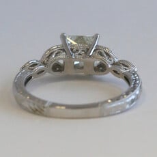 American Jewelry 14k White Gold 1.11ctw (1.01 J/IF Ctr) Princess Cut Diamond Milgrain Leaf Accent Engagement Ring