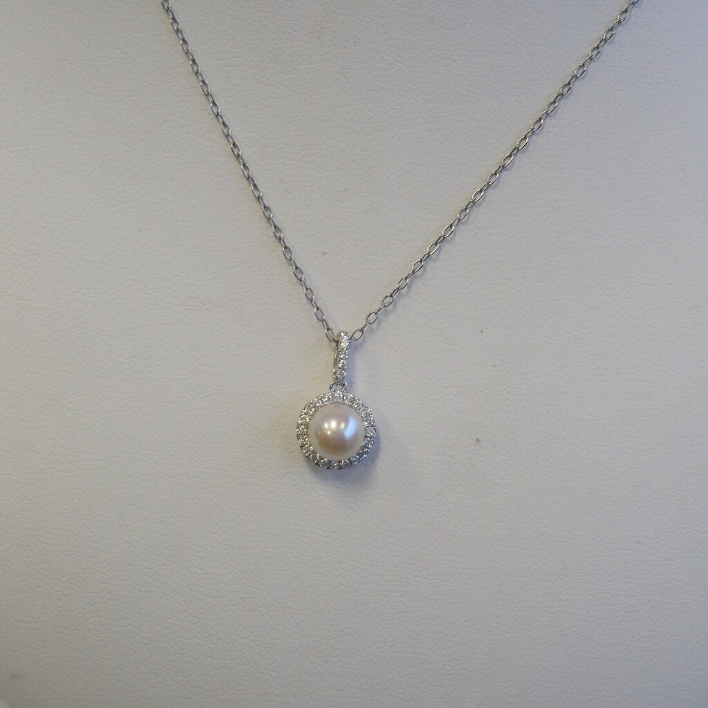 American Jewelry 14K White Gold Akoya Pearl & Diamond Halo Necklace