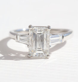 American Jewelry Platinum 2.51ctw (2.01 E/VVS1 GIA Ctr) Emerald & Baguette Diamond 3 Stone Engagement Ring