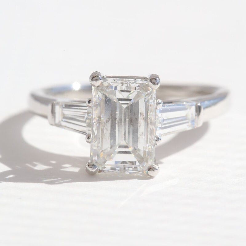 American Jewelry Platinum 2.51ctw (2.01 E/VVS1 GIA Ctr) Emerald & Baguette Diamond 3 Stone Engagement Ring