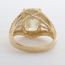 American Jewelry 18k Yellow Gold 5.27ctw (4.02 L/VS1 IGI Ctr) Emerald & Baguette Cut Diamond Split Shank Engagement Ring