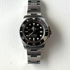 Rolex Pre-Owned Rolex Deepsea Sea-Dweller Watch