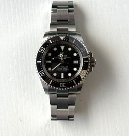 Rolex Pre-Owned Rolex Deepsea Sea-Dweller Watch